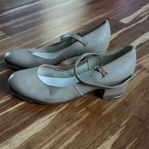 Tap Shoes